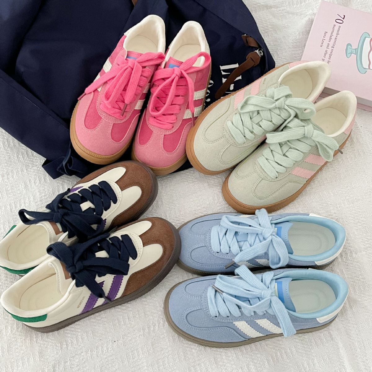Vintage-style sneakers for wom – обзор и цена Guipure Lace Panel