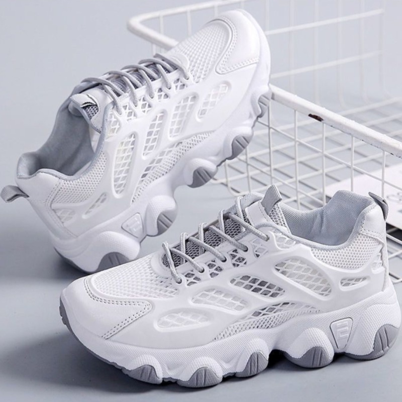 Breathable Mesh Chunky Sneaker – обзор и цена Guipure Lace Panel