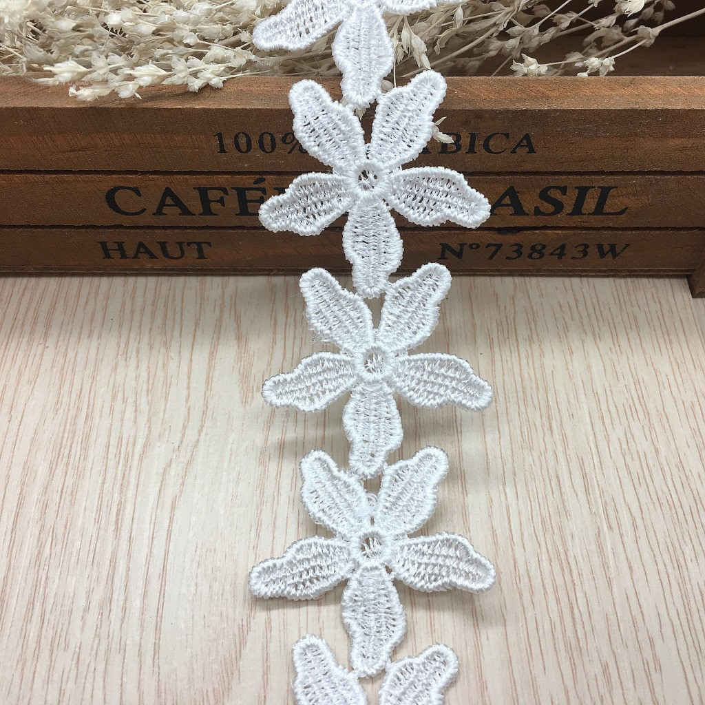 Embroidered Five-leaf Flower O – обзор и цена Lace Ribbon Trim