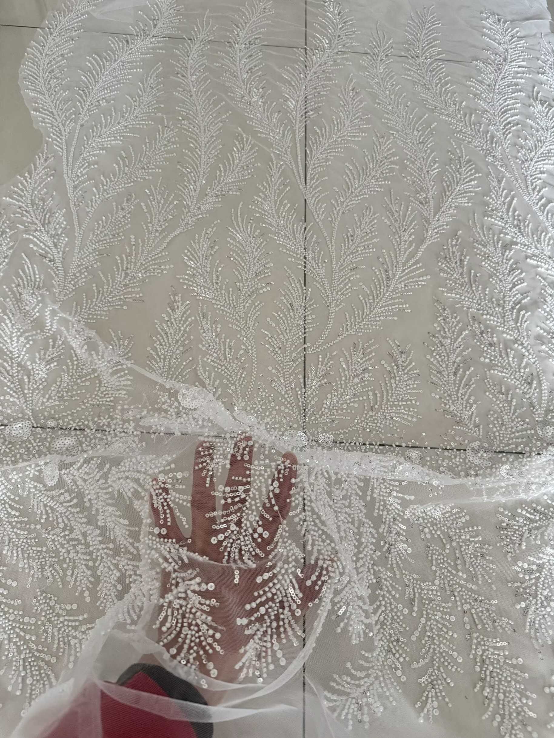 White Beaded Pearl Crystal Seq – обзор и цена Crystal Mesh Fabric