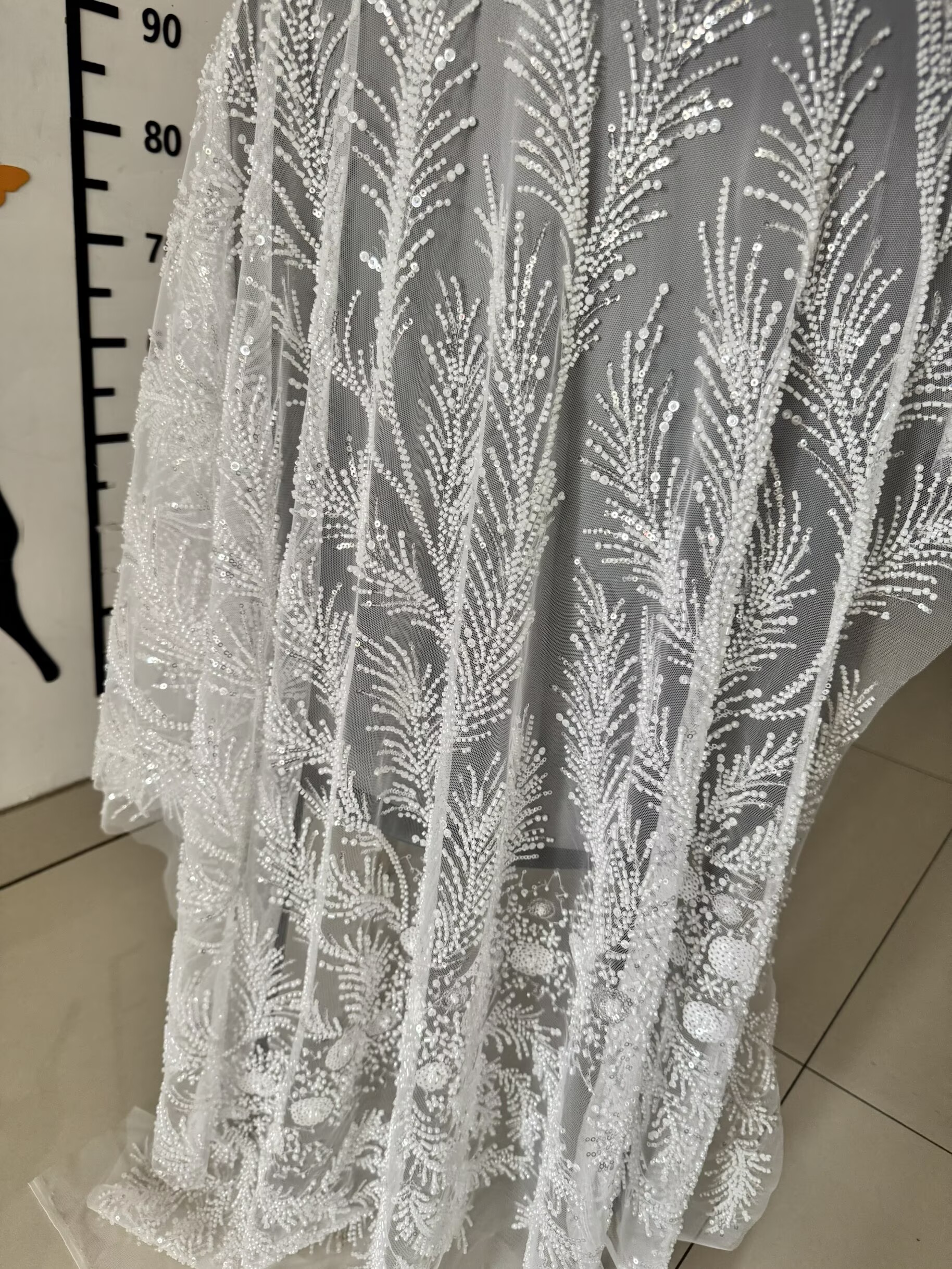 White Beaded Pearl Crystal Seq – обзор и цена Crystal Mesh Fabric